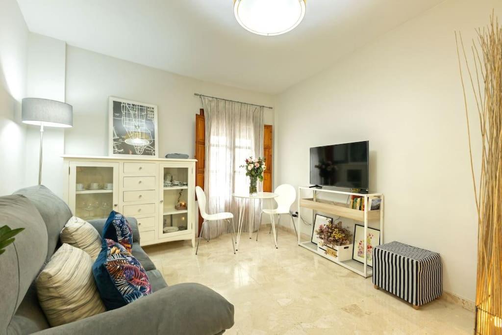 Pajaritos Center Suite By Valcambre Sevilha Exterior foto
