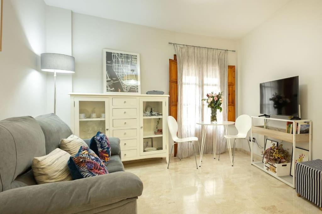 Pajaritos Center Suite By Valcambre Sevilha Exterior foto